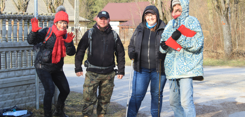 Wędrówka na 25 km w słońcu i lekkim mrozie